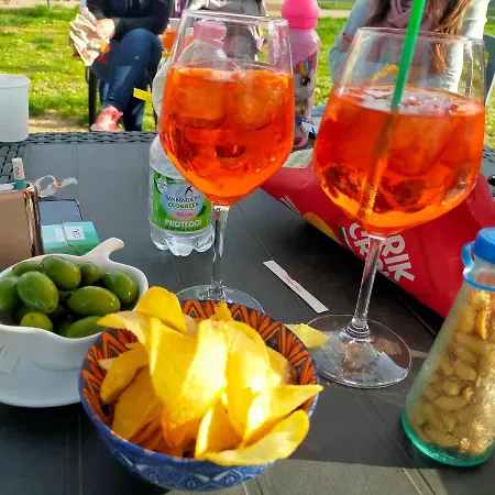 Il Glicine Apartment